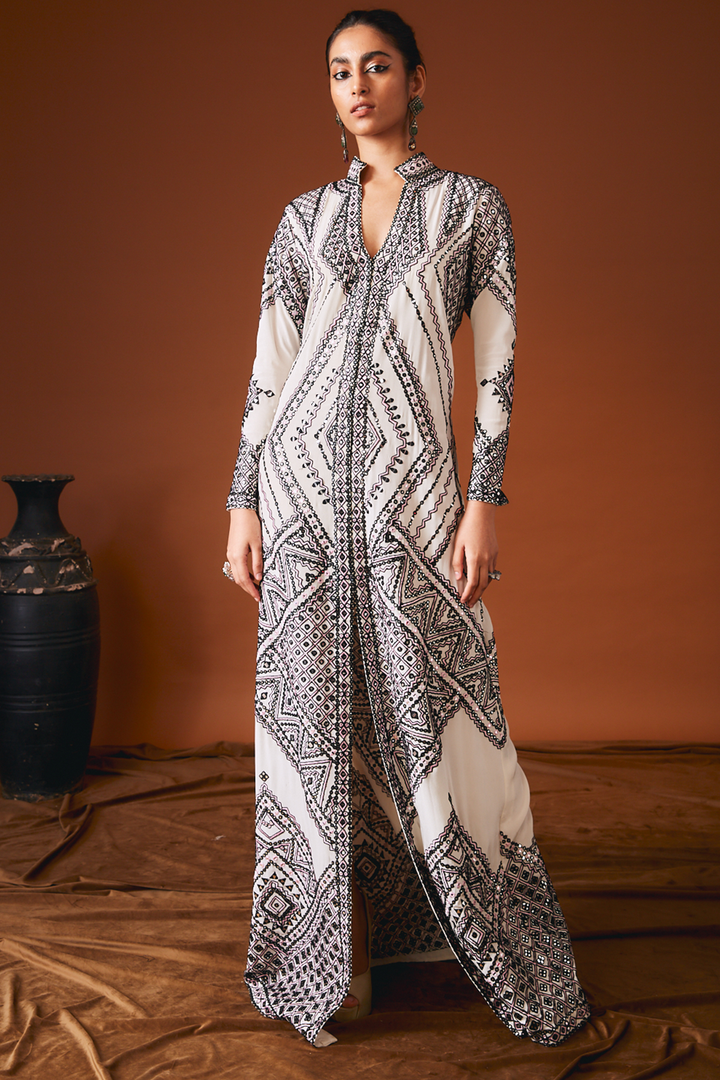 Ivory Crepe Long Kaftan With Black And Pink Mirror And Resham