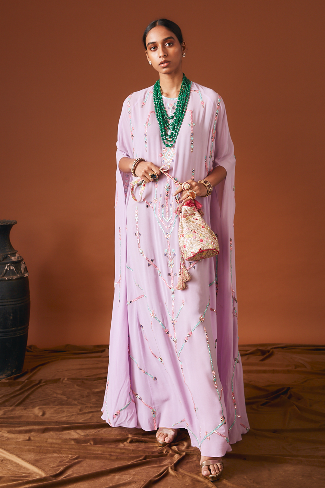 Round Bucket Bag With Gota And Mirrorwork