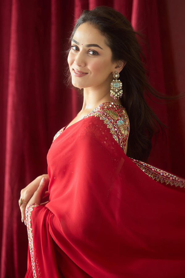Mira Kapoor in our red georgette saree