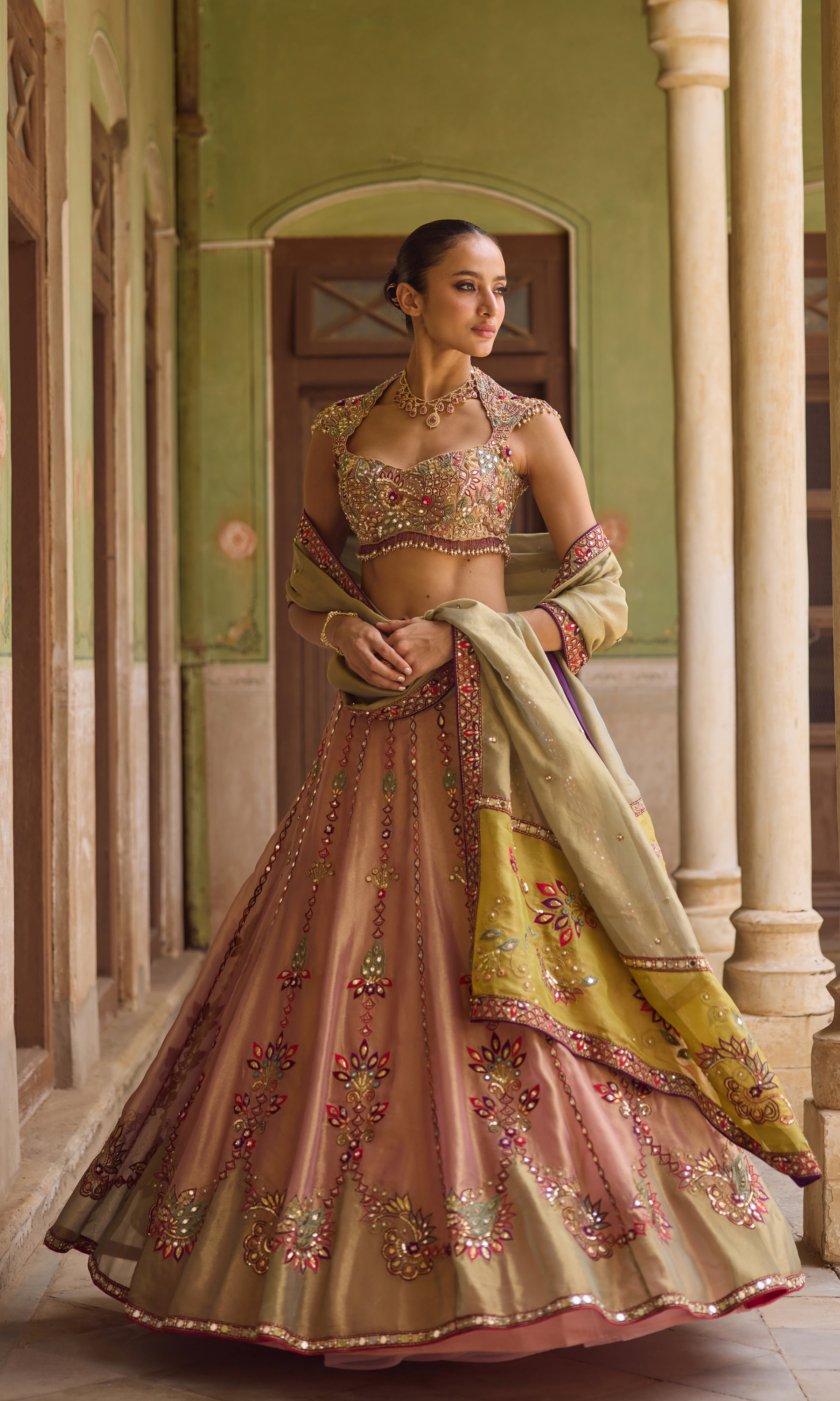MAASUMA LEHENGA