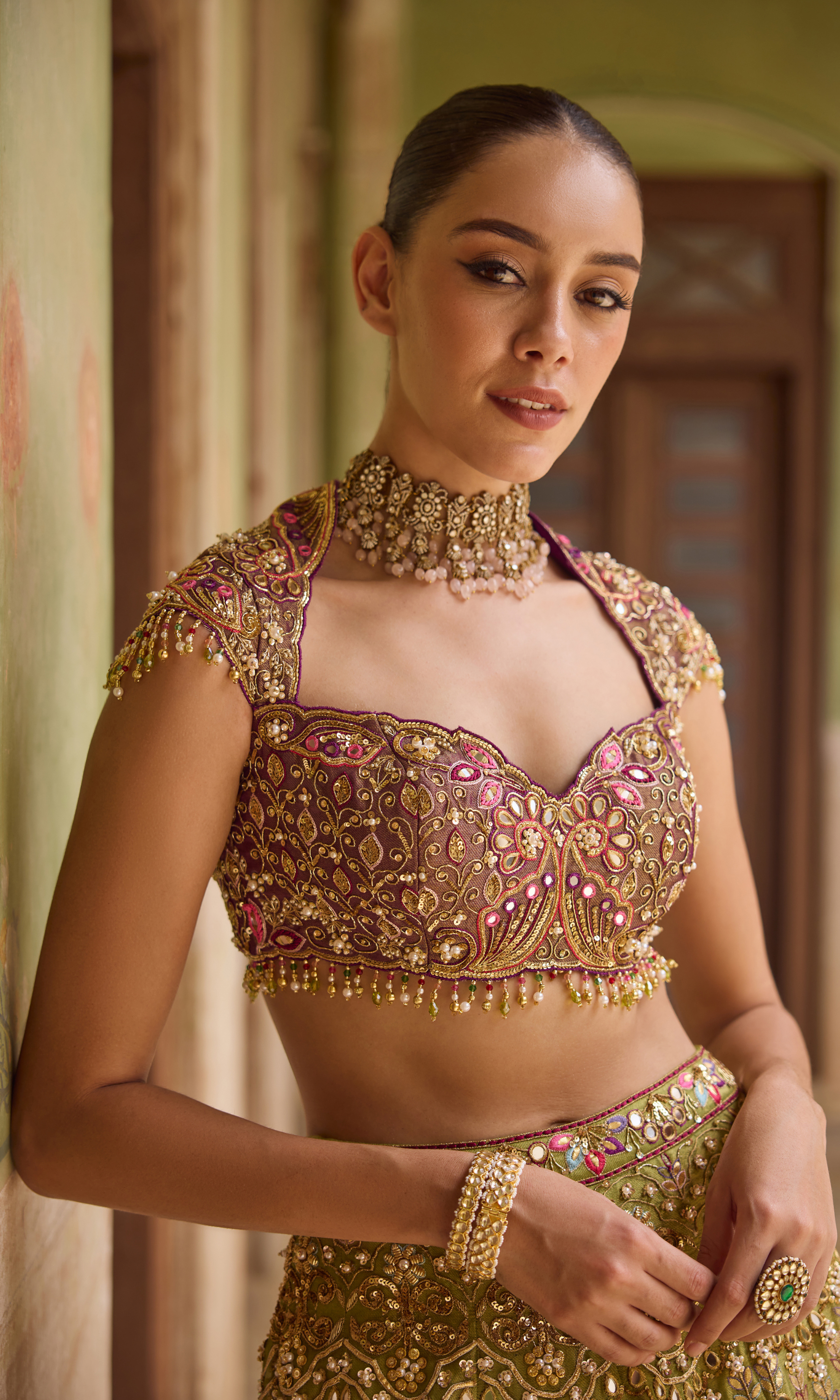 MAAHIRA LEHENGA