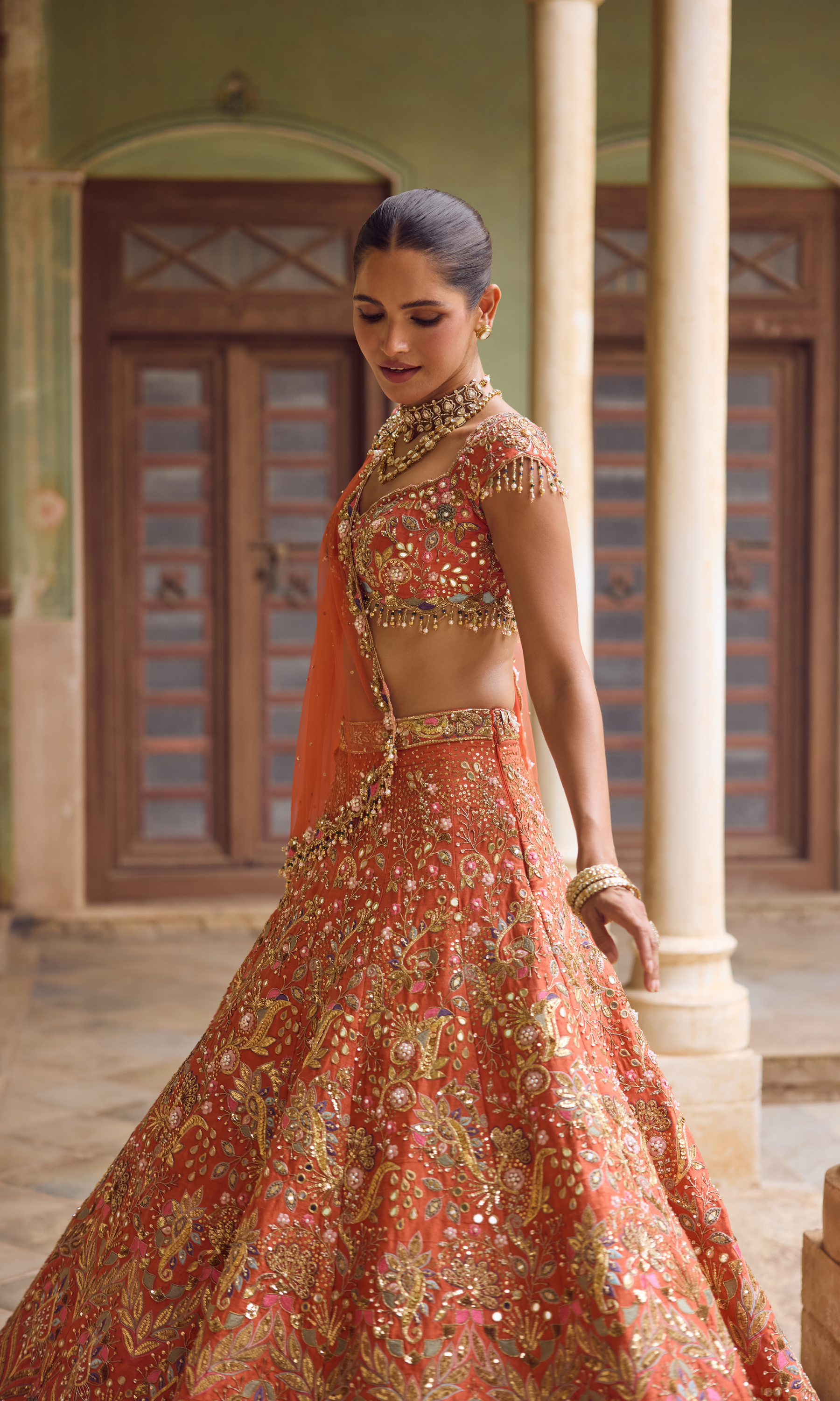 BAHAAR LEHENGA