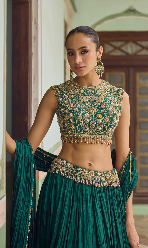 RIHAA LEHENGA