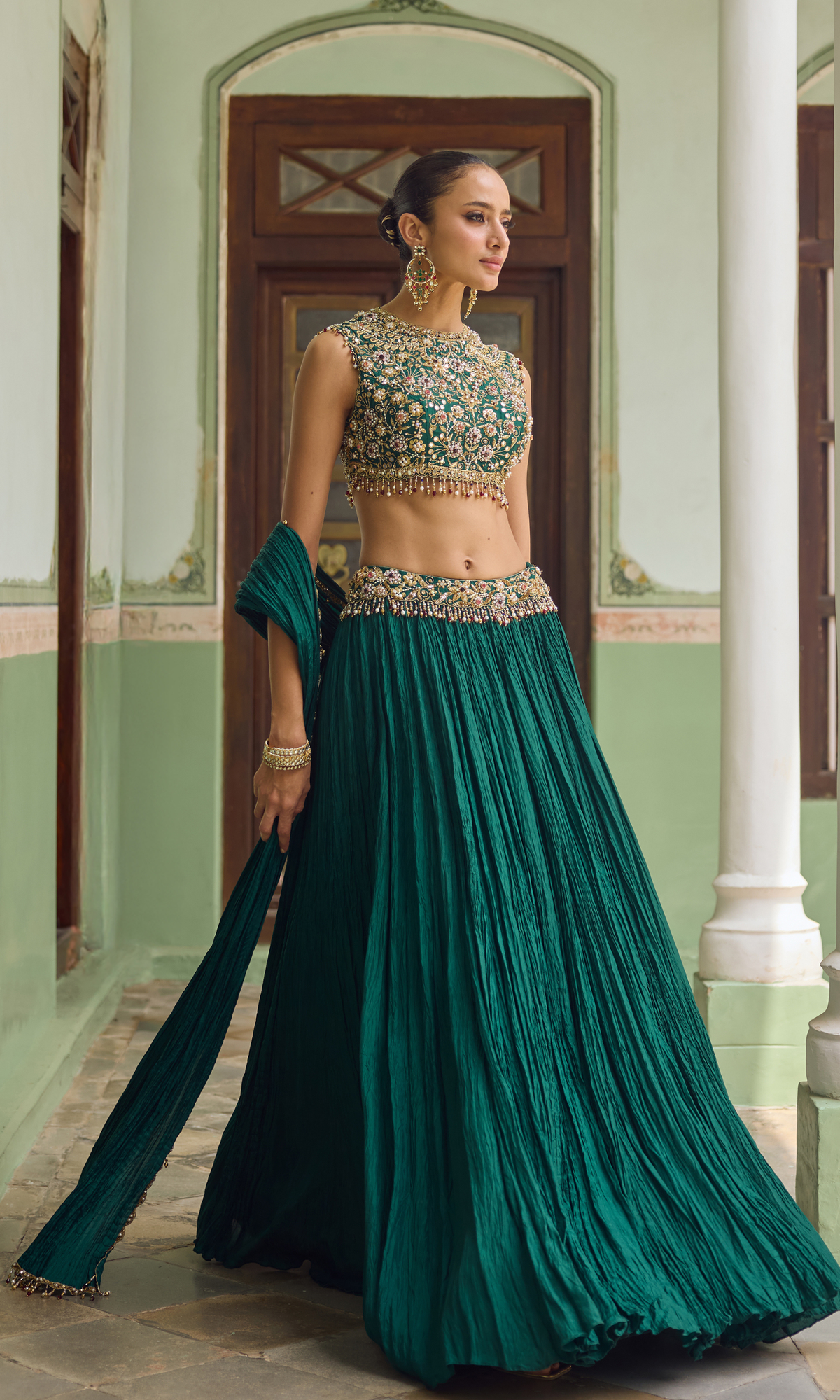 RIHAA LEHENGA