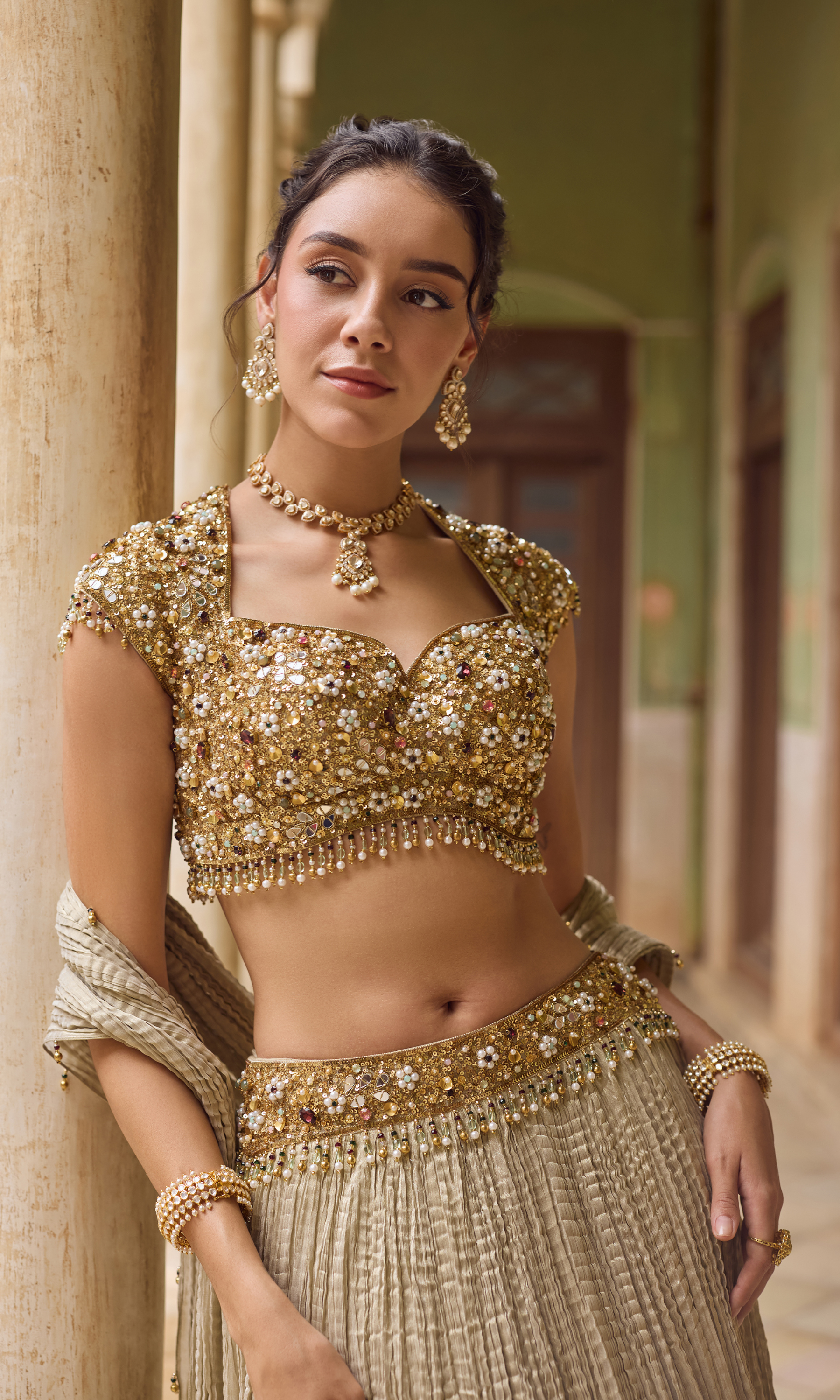ALINA LEHENGA