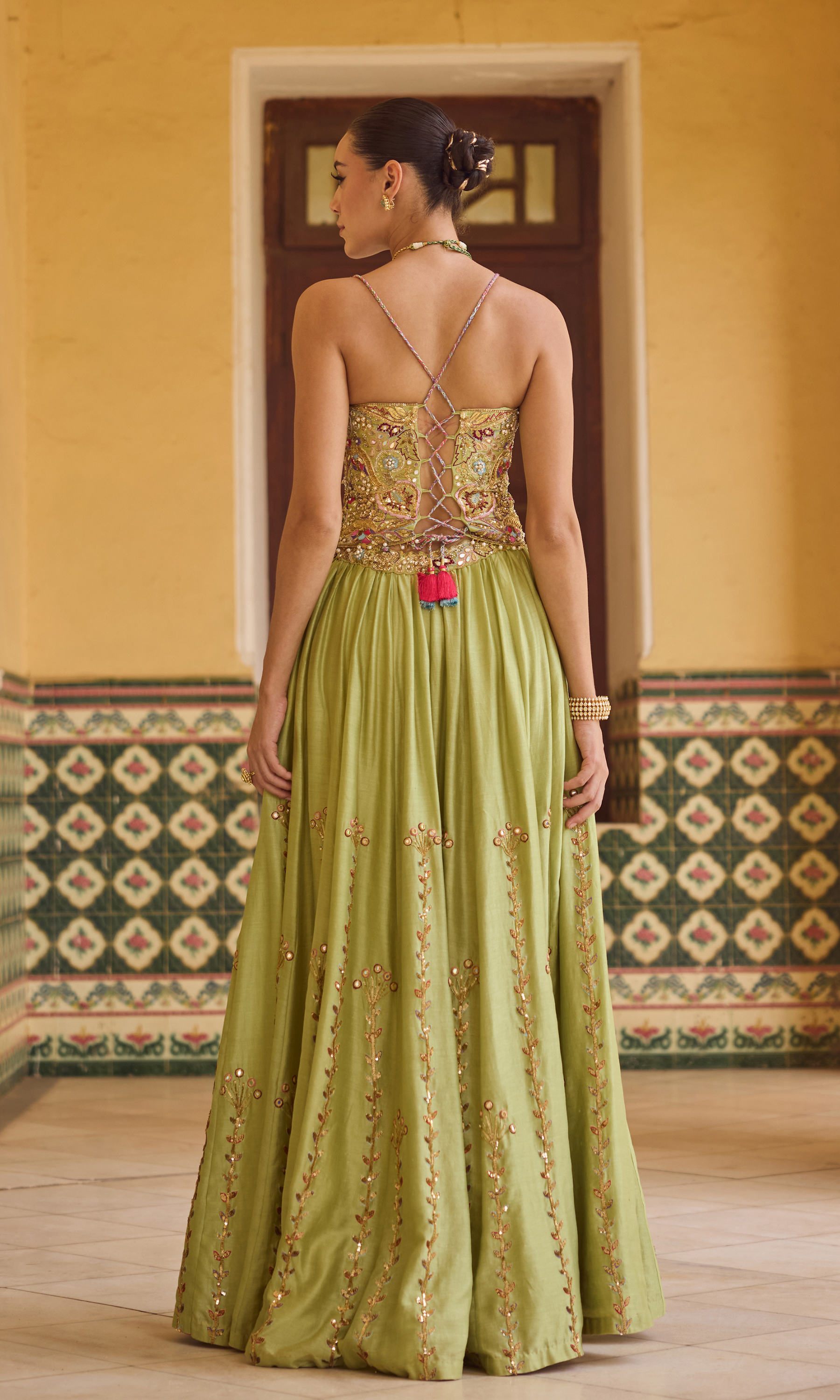 NAZM LEHENGA