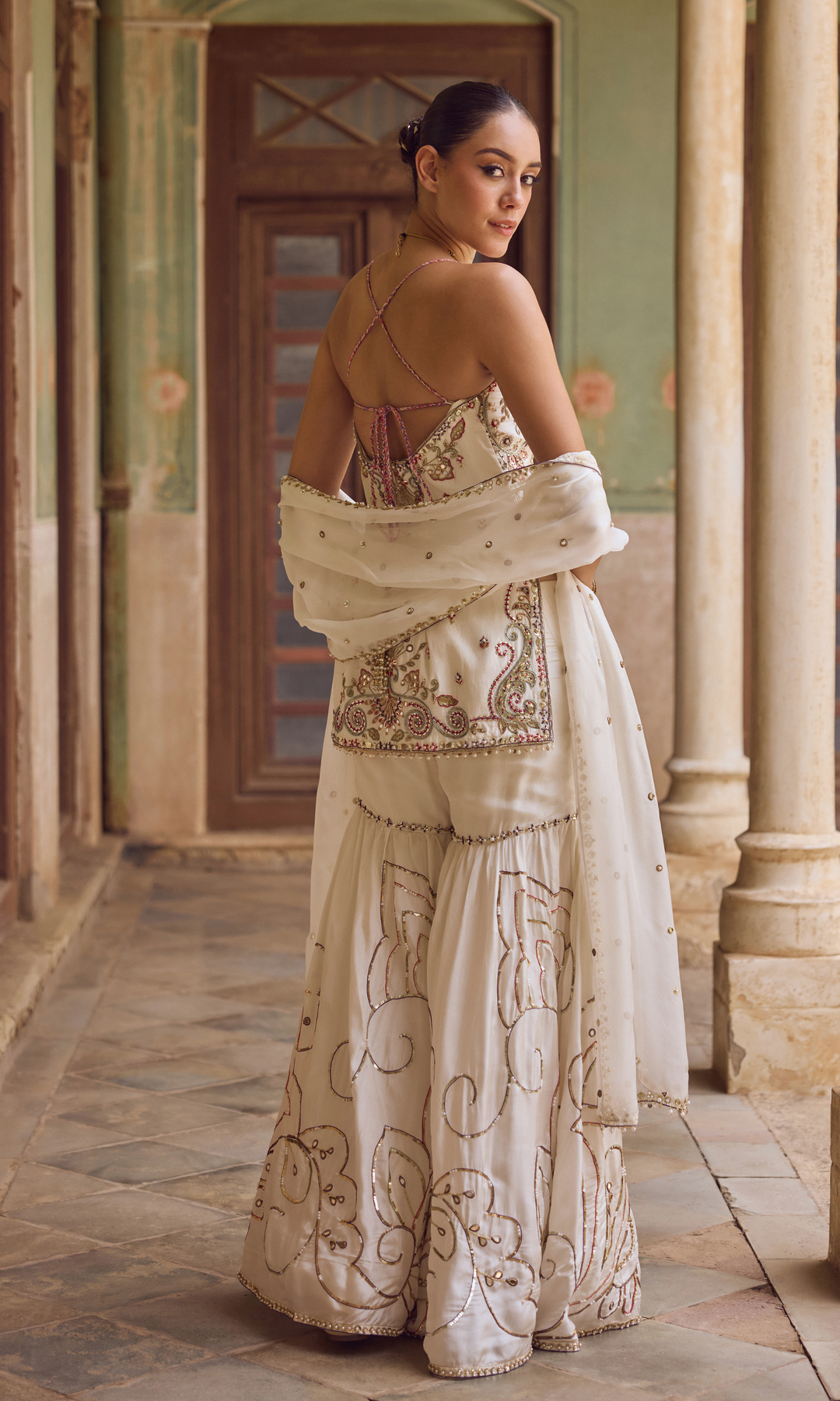 Mahnoor Sharara Set