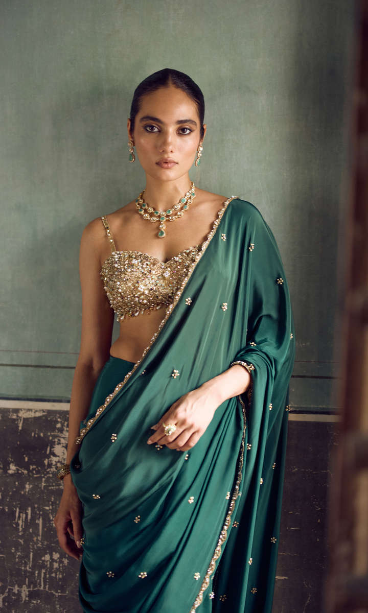 Nida Saree