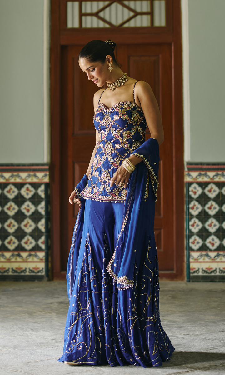 AASMA GHARARA SET