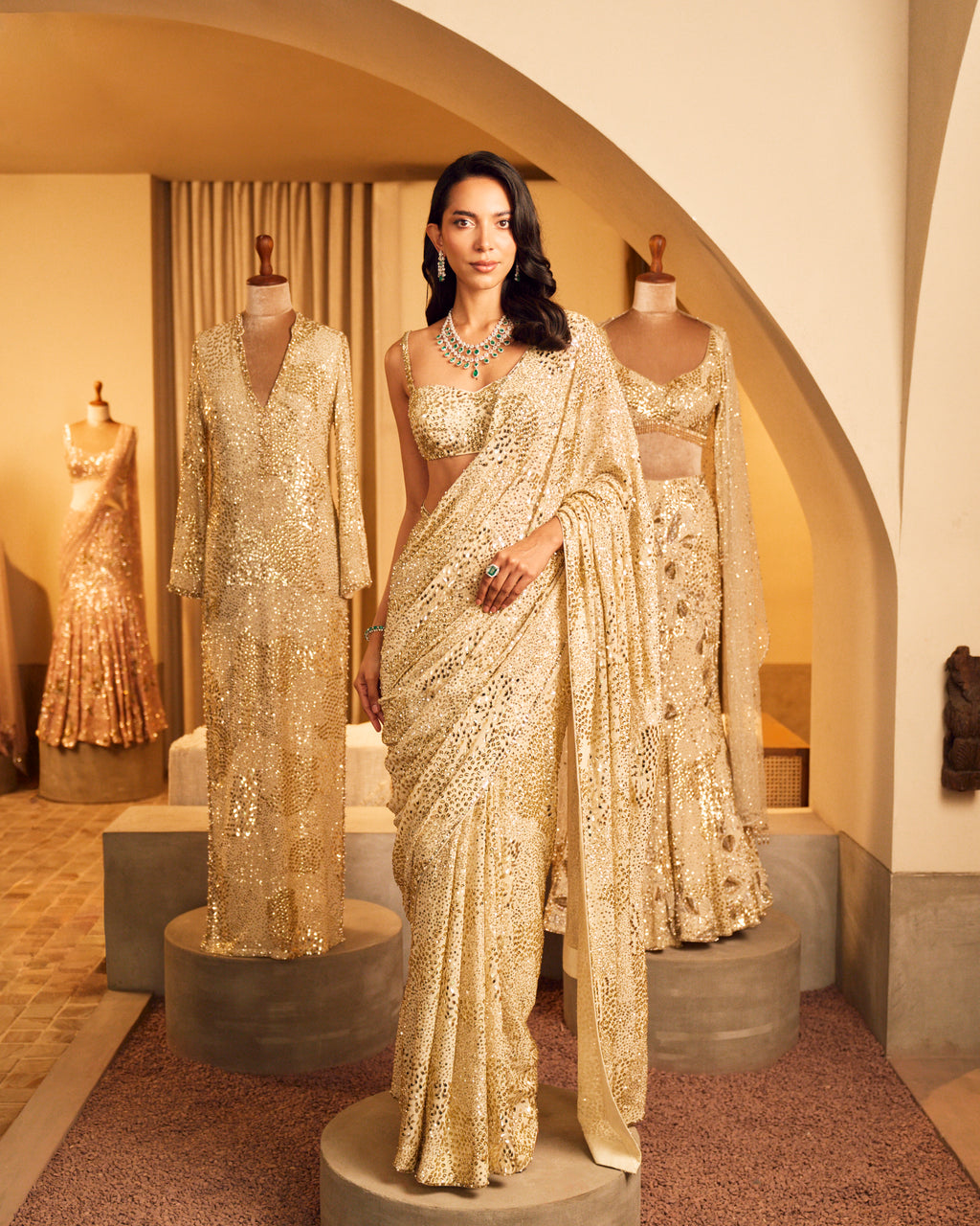 IVORY GEORGETTE SPARKLE SAREE SET