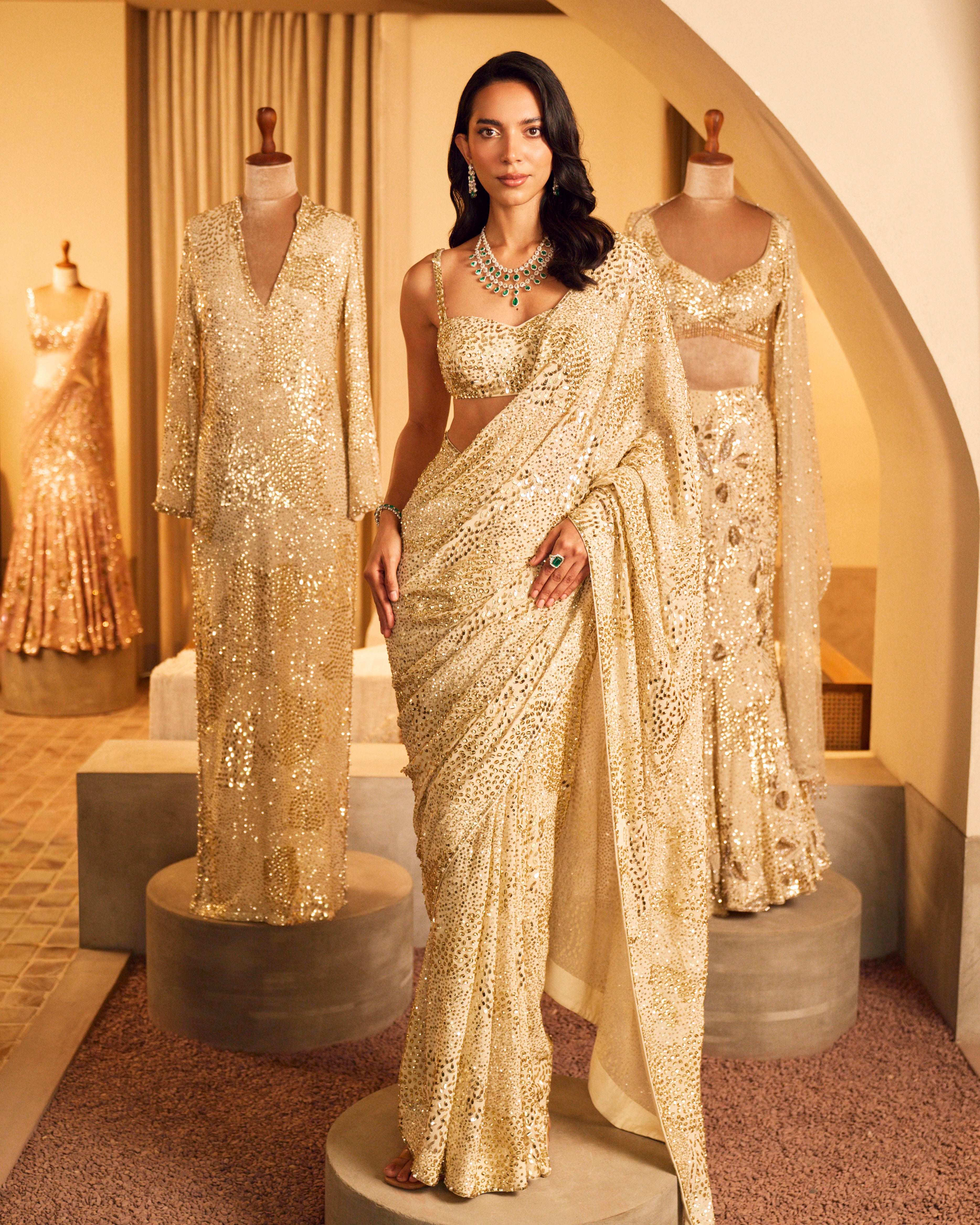 IVORY GEORGETTE SPARKLE SAREE SET