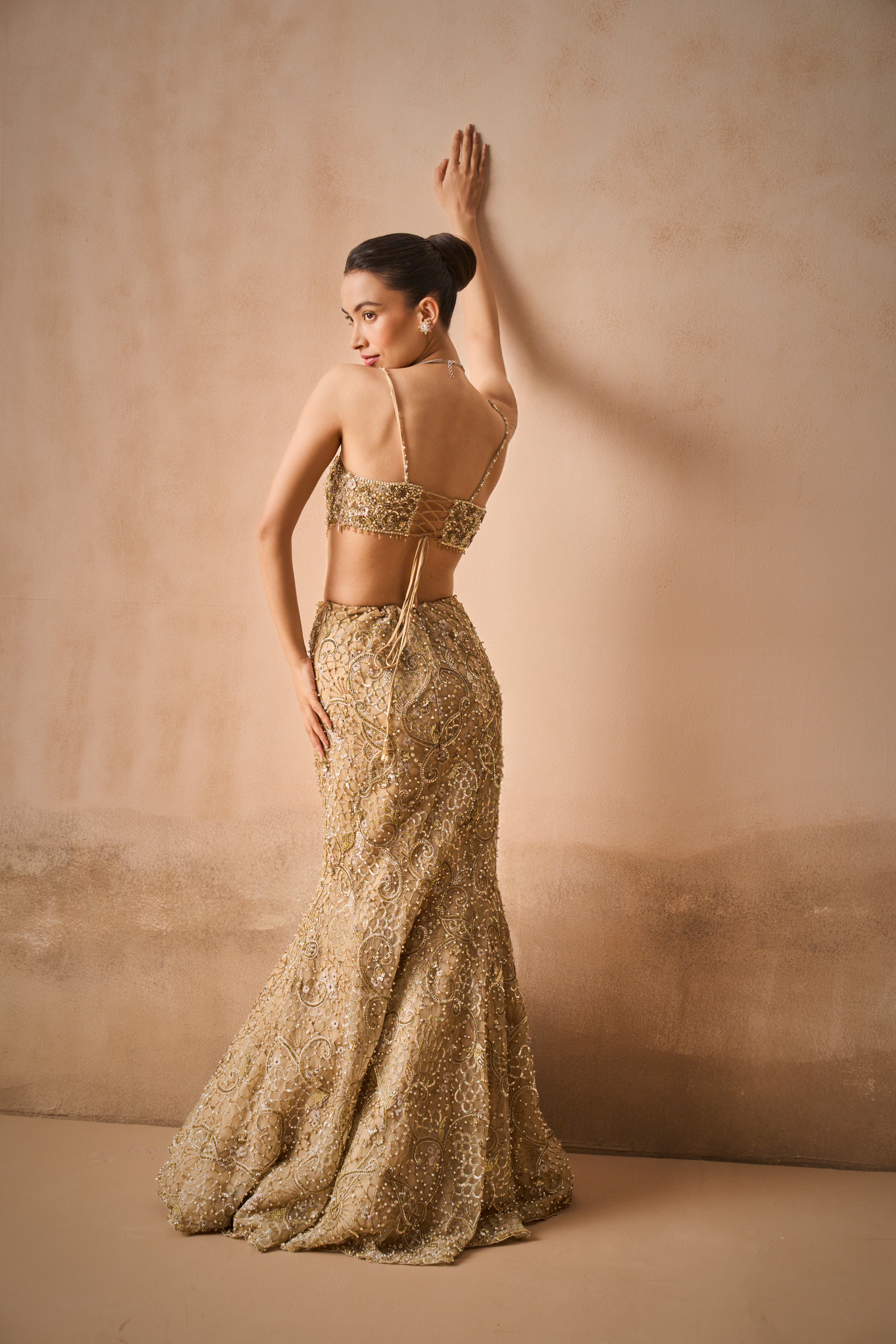 BEIGE GOLD SPARKLE TULLE FIT AND FLARE LEHENGA SET