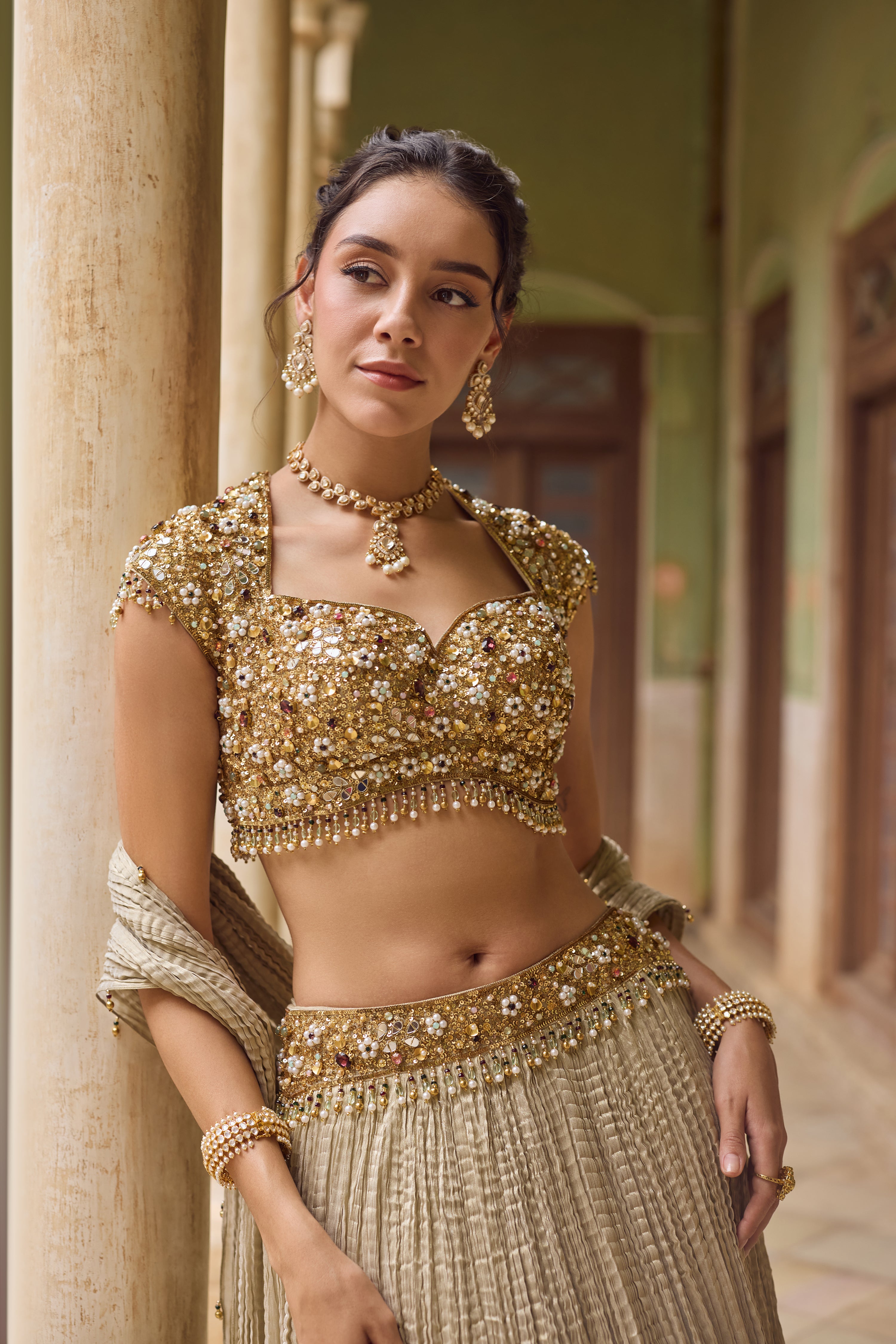 ALINA LEHENGA