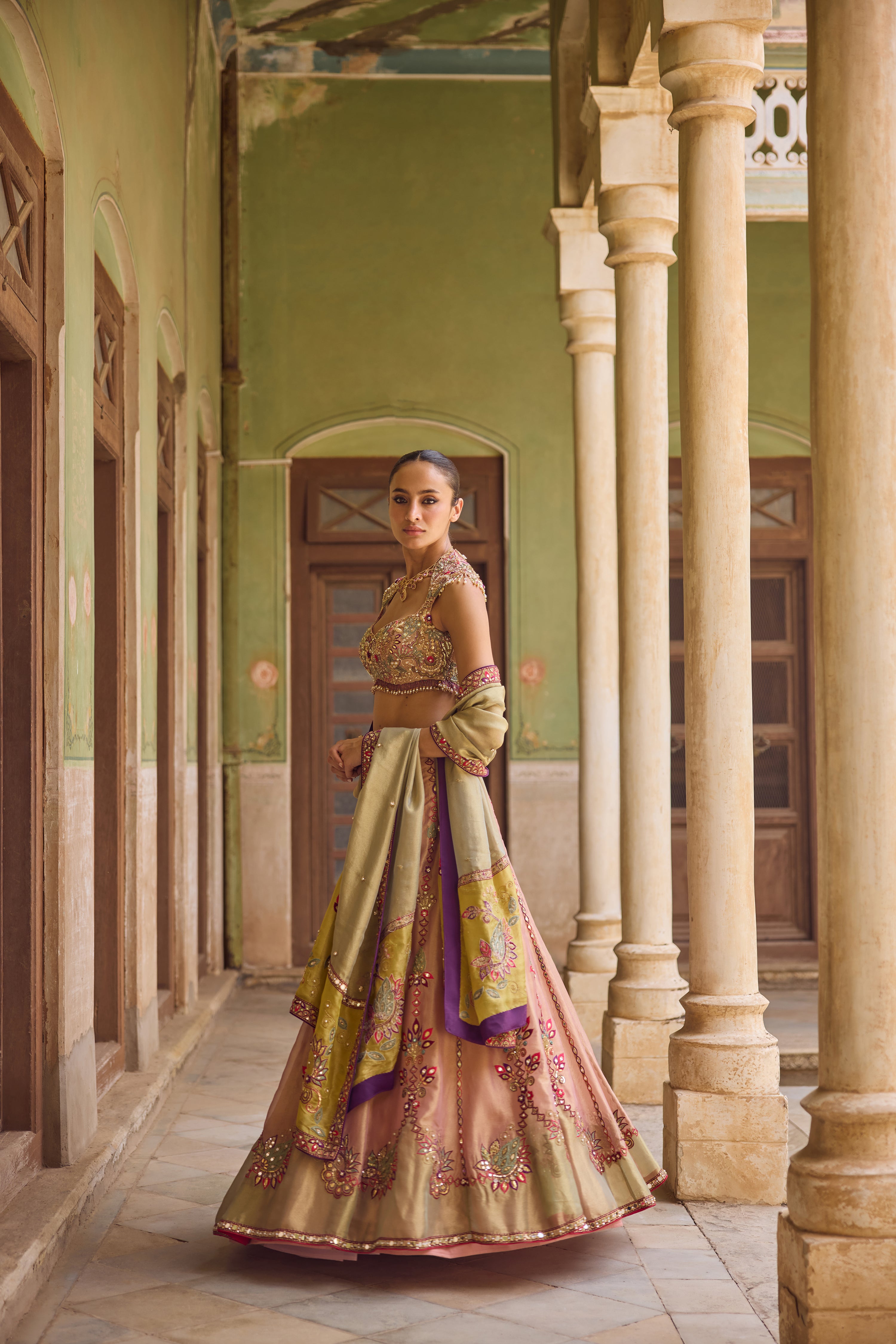 MAASUMA LEHENGA