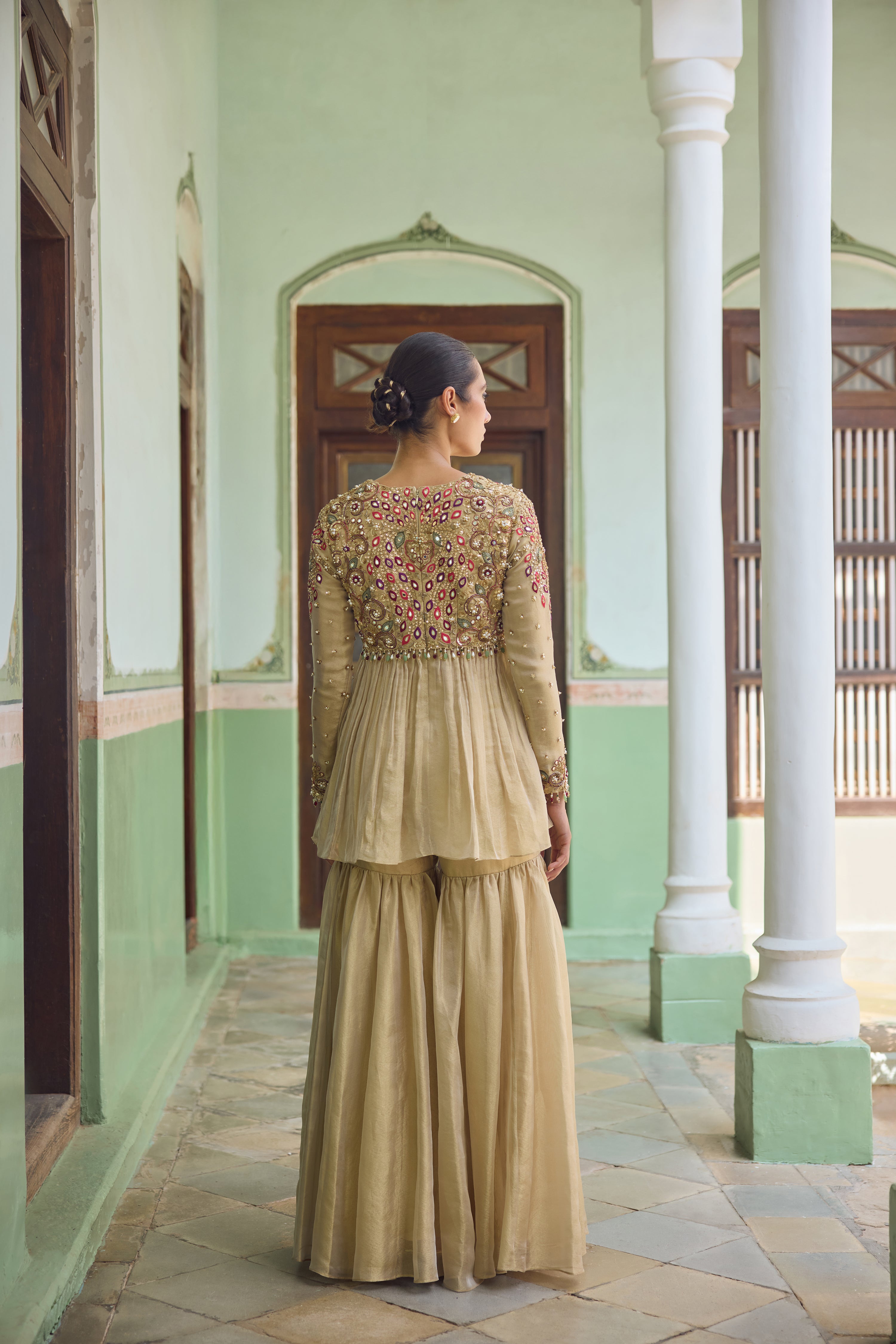 NAZIA GHARARA SET