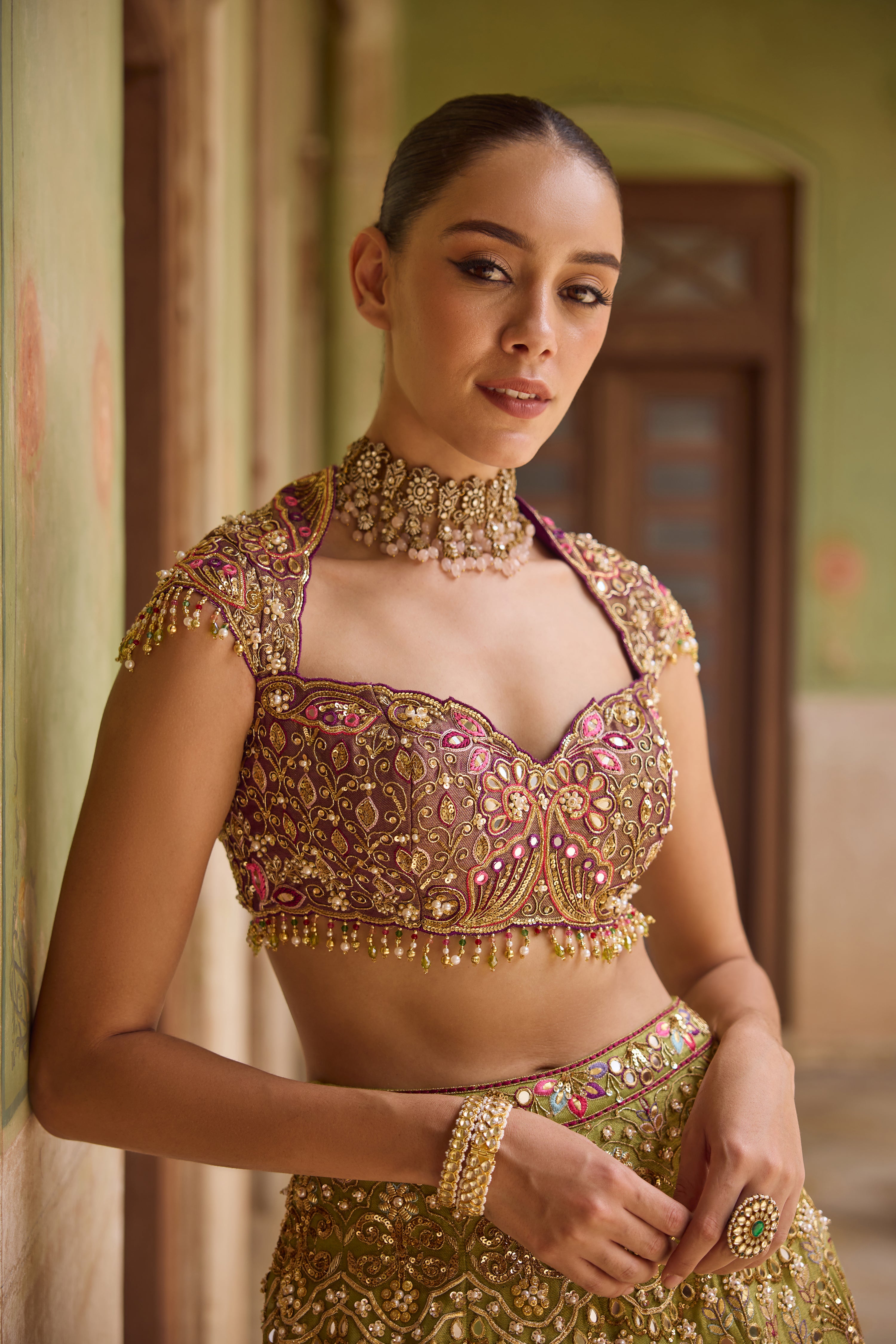 MAAHIRA LEHENGA