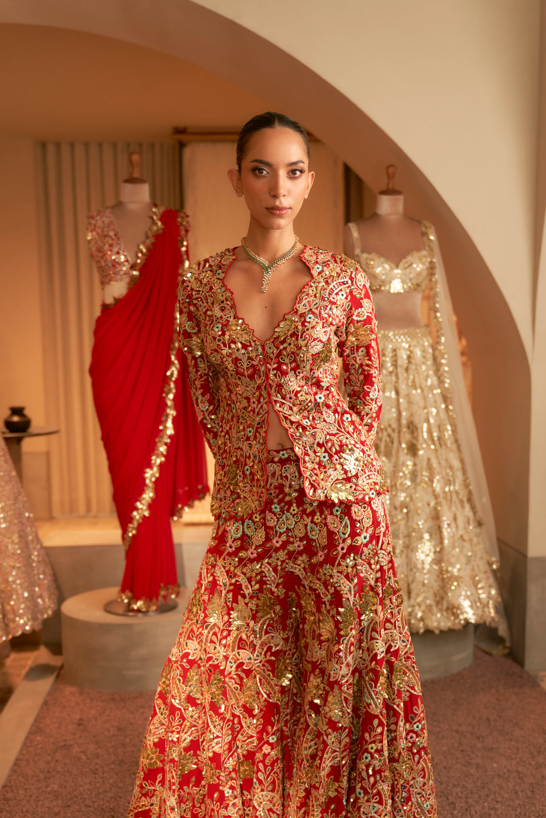 RED OPEN JACKET WITH A SHARARA