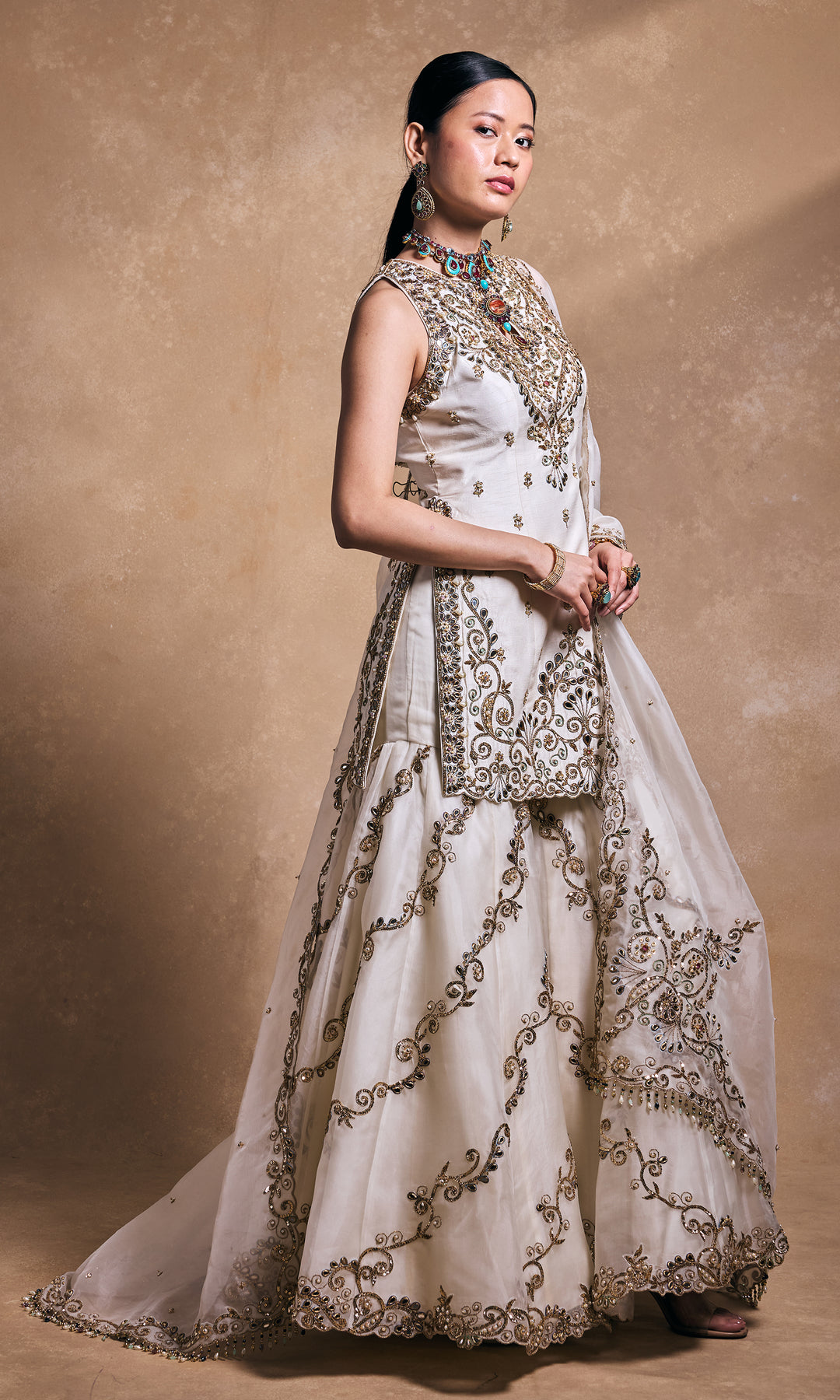 Ivory Sharara Set