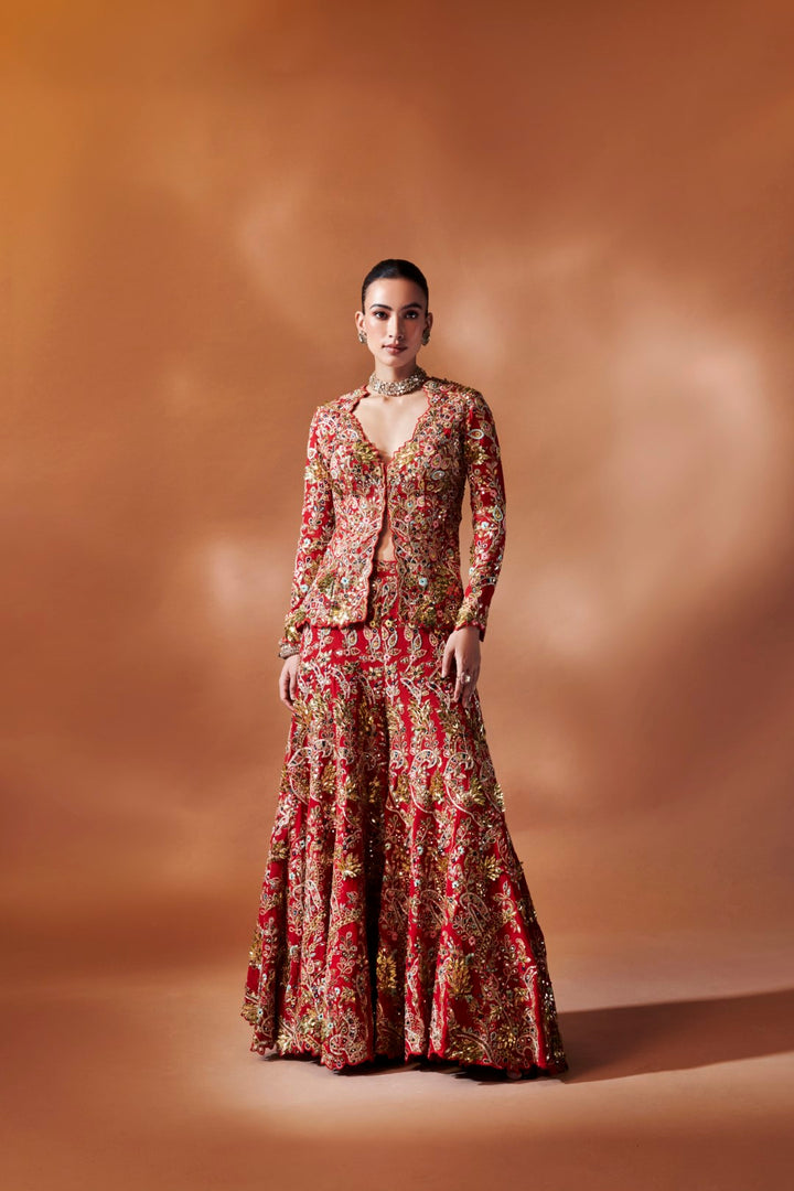 RED OPEN JACKET WITH A SHARARA