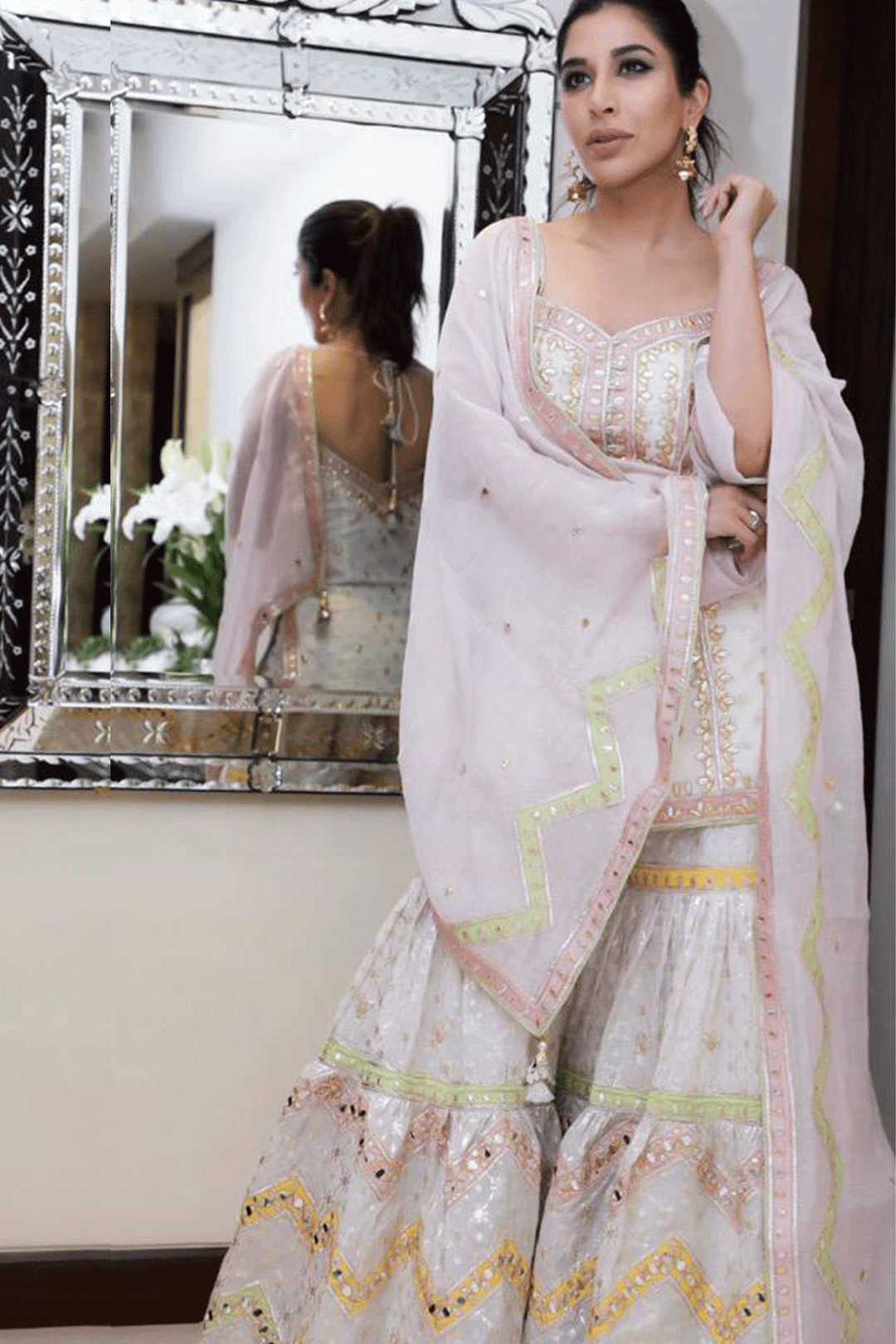 Sophie Chowdhary- Ivory Foil Gharara