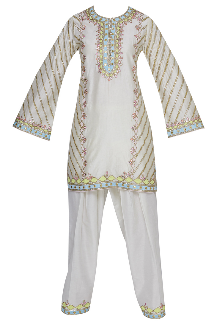 Mitali in IVORY CHANDERI KURTA WITH UNCHI SALWAR SET