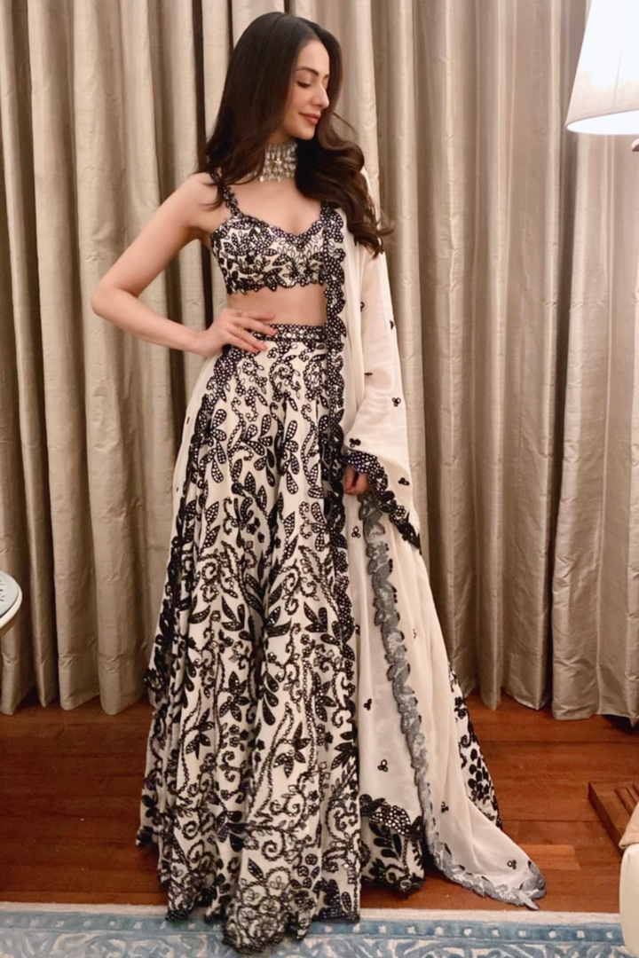 RAKULPREET IN BLACK AND WHITE FLORAL LEHENGA SET